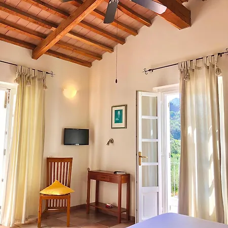 Szálloda Santo Stefano 2*