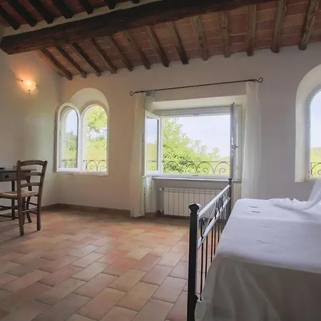 Santo Stefano 2*
