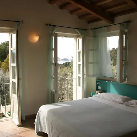 Santo Stefano 2*